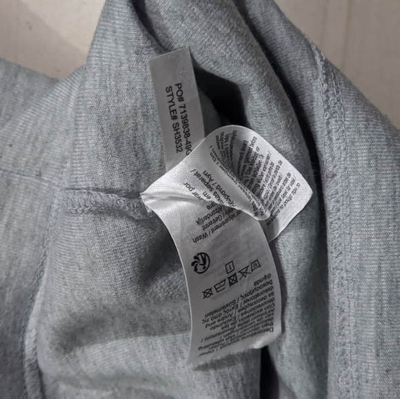 Lacoste hooded rain jacket - Picture 9 of 14